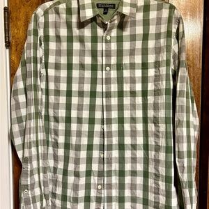 Banana Republic Men's Green and White Plaid Shirt